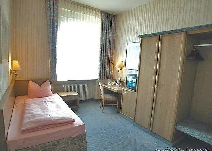 Mack Private Hotell 3*