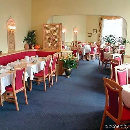 Mack Private Hotel MHG