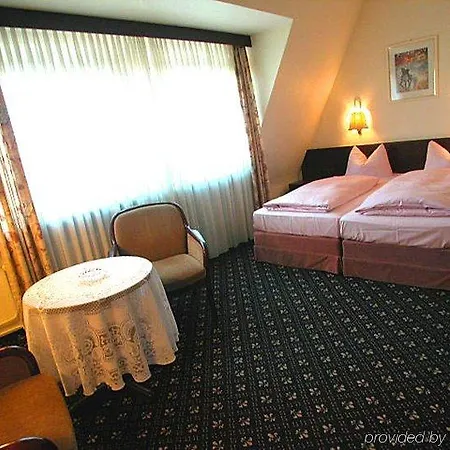 Mack Private Hotel