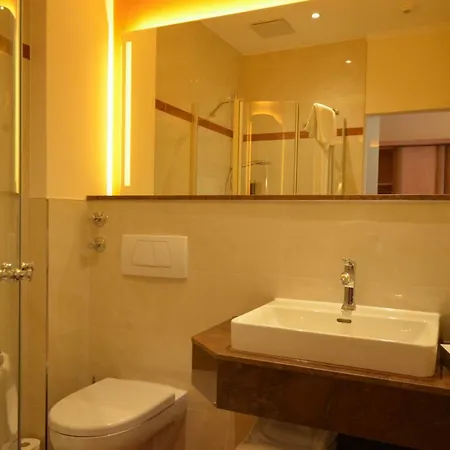 Hotel Mack Private MHG